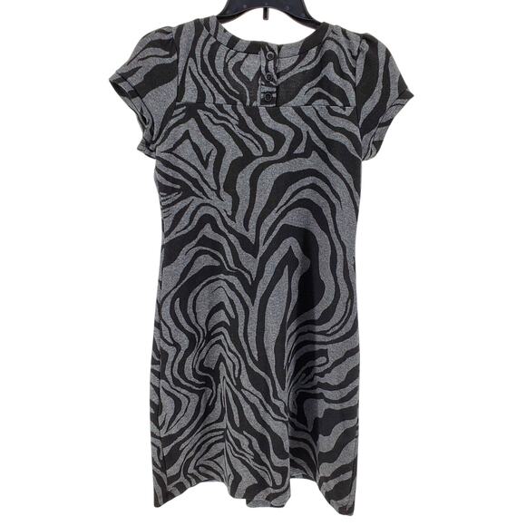 En Focus Size 12‎ Black Gray Zebra Stripe Cap Sleeve Scoop Neck Shift Dress - Picture 2 of 4